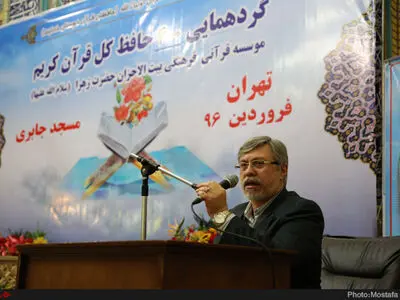 دیدار سرخو با حافظان قرآن موسسه بیت الاحزان حضرت زهرا در مسجد جابری و حضور در ختم مدافع حریم ولایت حاج محمد جنتی در مسجد شهید بهشتی منطقه 14