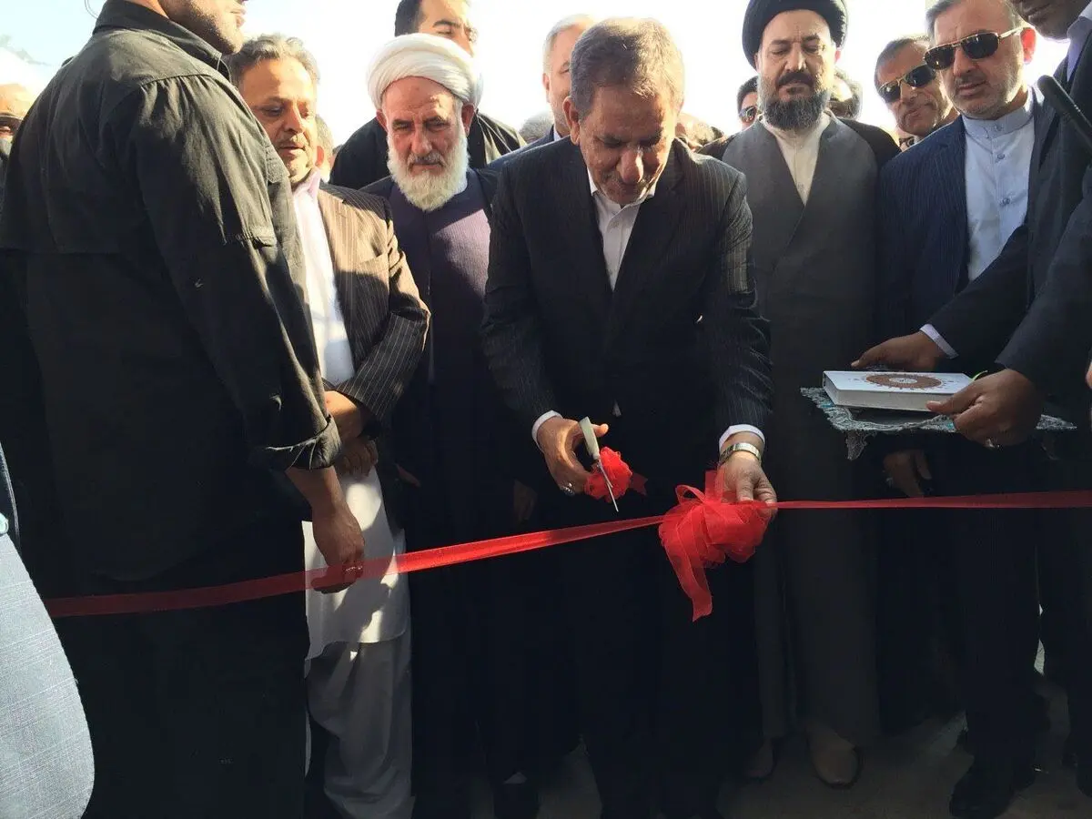 بهره‌برداری از ترمینال فرودگاه ایرانشهر با حضور جهانگیری 