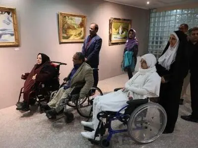 نمایشگاه "فروغ زندگی" در نگارخانه شهر مشهد افتتاح شد