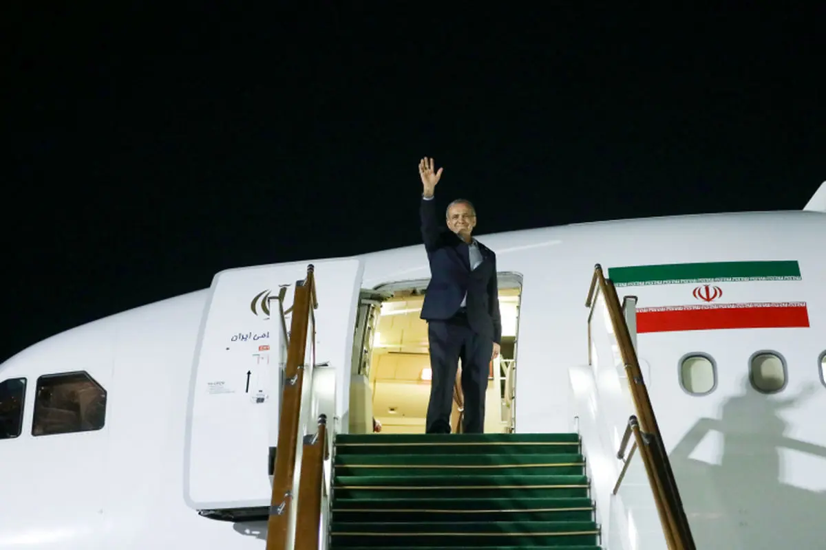 پزشکیان اسلامآباد را به مقصد تهران ترک کرد