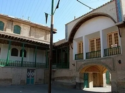 مرمت تکیه زنجیری شاهرود اغاز شد