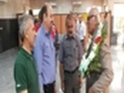 ابراهیم قیصری پیش از ظهر امروز وارد فرودگاه ماهشهر شد