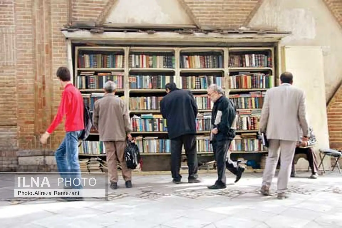 تعطیلی کتابفروشیها یکی پس از دیگری