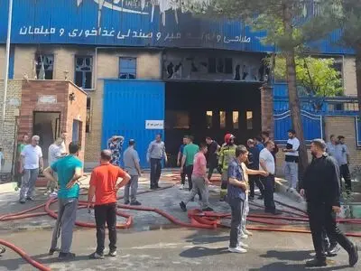 مصدومیت هفت کارگر در آتش‌سوزی همزمان چند کارگاه صنعتی در بابل