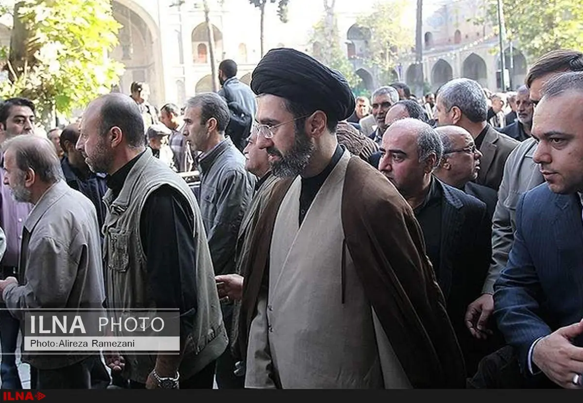 شرکت حجت‌الاسلام مجتبی خامنه‌ای در راهپیمایی روز قدس 