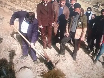 درختکاری یک سنت دیرینه ایرانیان است / حفظ محیط‌زیست و توسعه فضای سبز برنامه اولویت‌دار مسئولان شهری اراک است