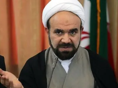 اجرای دستورالعمل آراستگی و شئون فرهنگی در دانشگاه آزاد 