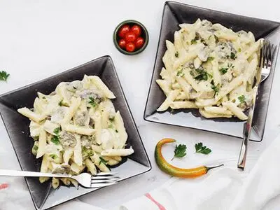 طرز تهیه پنه آلفردو؛ طعمی منحصربه‌فرد 