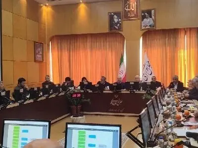 حضور رئیس مجلس و وزرای کشور و راه و شهرسازی در کمیسیون امنیت ملی