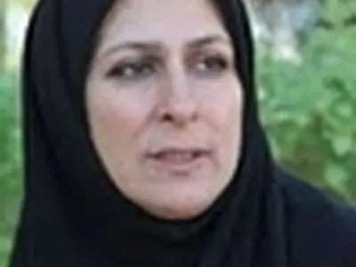 سپیده خلیلی " مثل‌هیچ‌کس " را نوشت