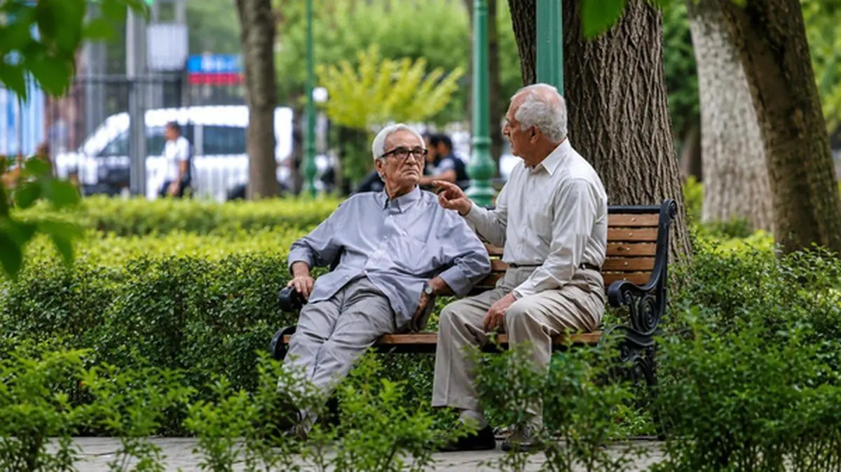 بازنشستگان تا ۳۰ آبان مدارک بیمه تکمیلی دانا  را تحویل دهند 