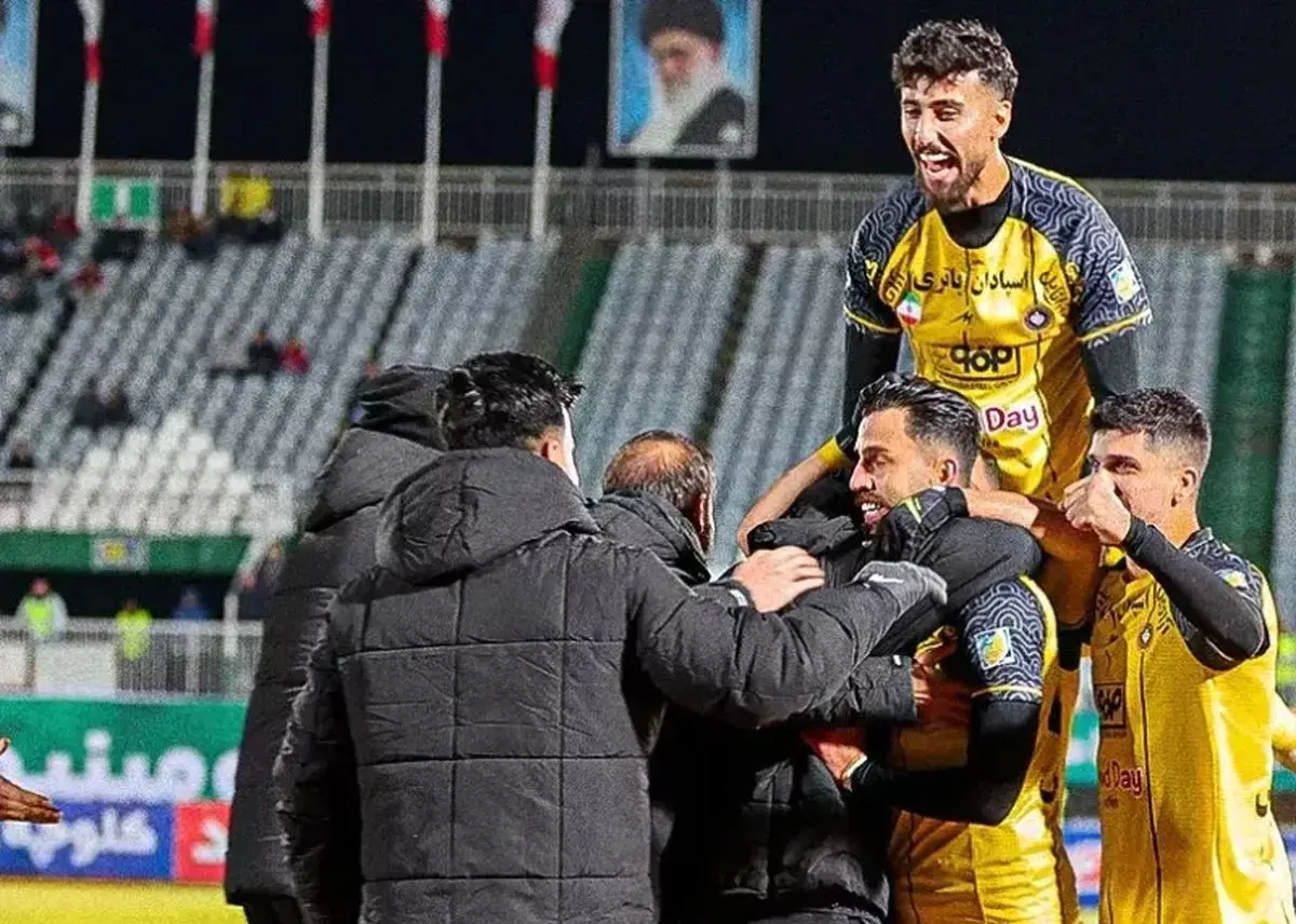 سپاهان 1-0 آلومینیوم اراک: رضاوند دوباره سپاهان را نجات داد