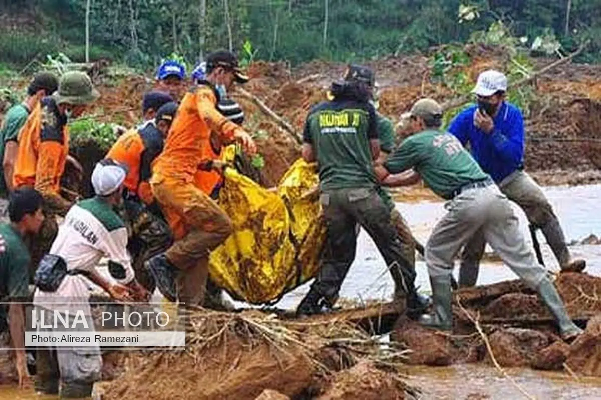 رانش زمین در اندونزی جان ۵۰ نفر را گرفت