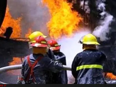 آتش‌سوزی در پتروشیمی بندر امام/یک کارگر دچار سوختگی جزئی شد