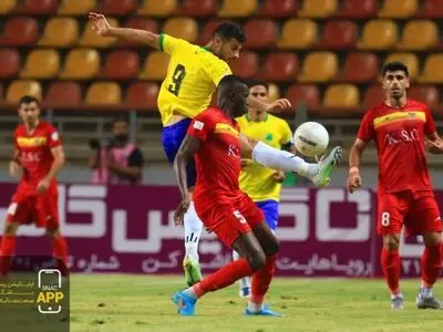 میرجوان: اتلاف وقت؟ بازیکنان فولاد هم زمین افتادند!/ امیدوارم هواداران در ورزشگاه حاضر باشند