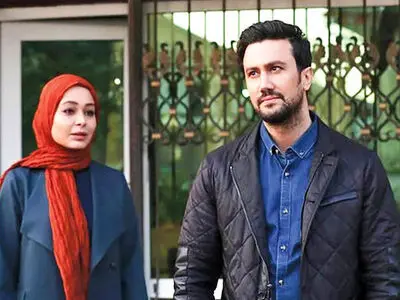 دلدادگان امشب پخش نمی‌شود/استقلال و فولاد خورستان روی آنتن