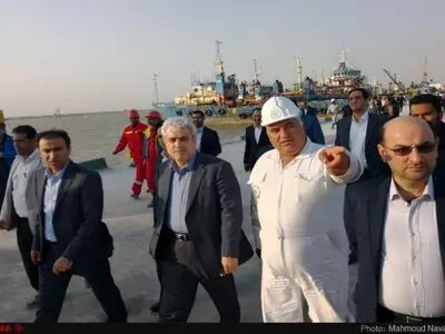 گزارش تصویری بازدید معاون رئیس جمهور از کشتی‌سازی آمسکو و دانشگاه علوم و فنون