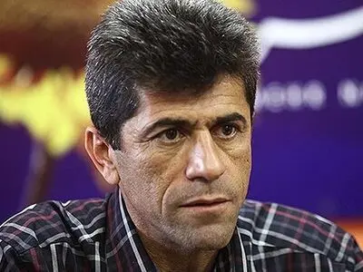 مکوندی: پرداخت پول بازیکنان ربطی به بازی مس ندارد/ زمان می‌برد ریکانی به اوج بازگردد