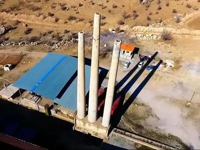تلاش بی‌نتیجه کارگران «فولاد مهر لردگان» برای بازگشایی این واحد صنعتی/ مسئولان کمک کنند 
