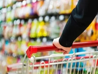 توزیع روغن و برنج در استان مرکزی با هدف تنظیم بازار / افزایش 30 درصدی سهمیه نانوایی‌ها 