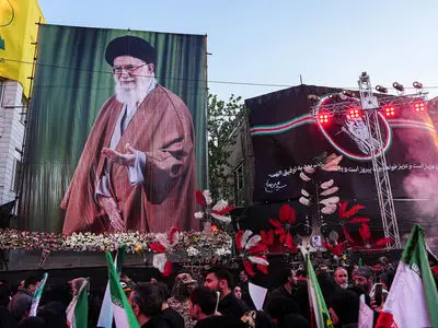 قم در انتظار ۵ میلیون زائر مراسم تشییع رهبر شهید برای اسکان ۱.۲ میلیون نفر آماده‌ایم 