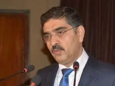 نخست‌وزیر دولت انتقالی پاکستان معرفی شد