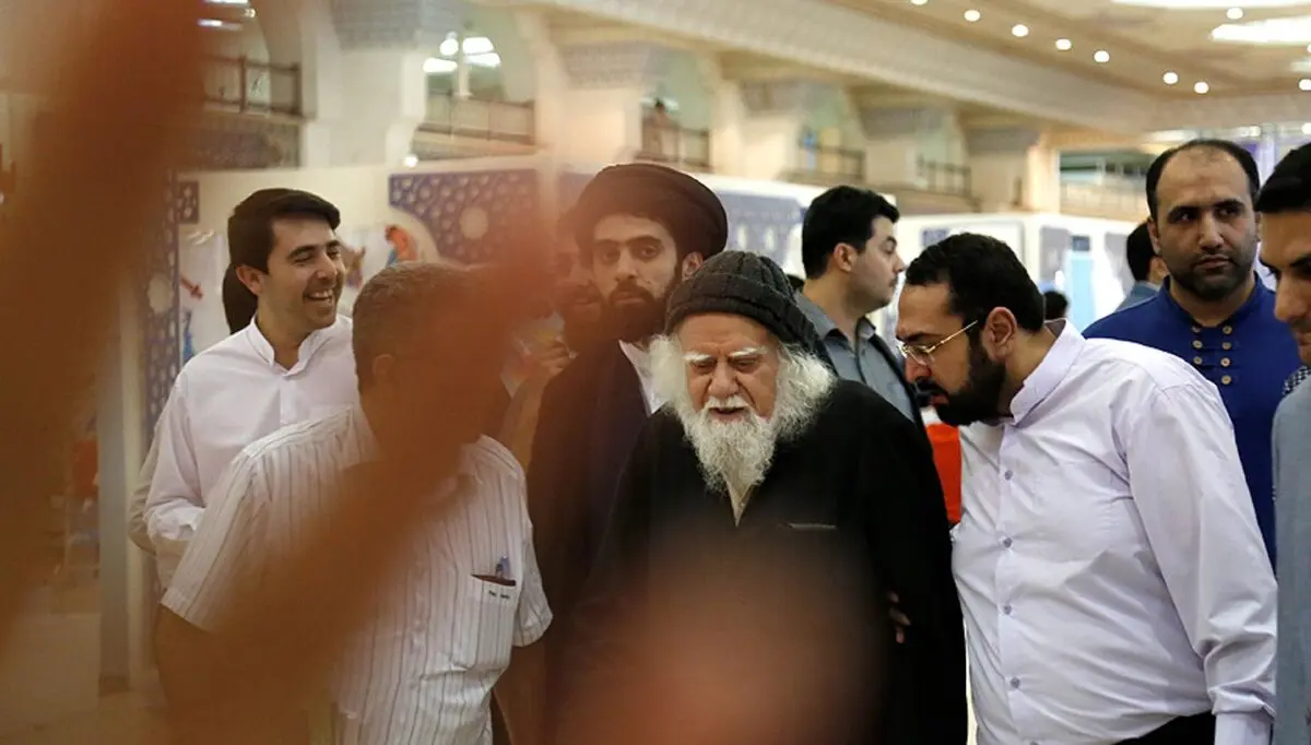 علامه حکیمی به تماشای «مصلحت» نشست/ تاکید بر احقاق حق مظلومان