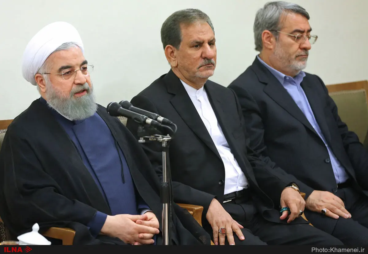 وزارتخانه‌ها و بانک‌ها باید از بنگاه‌داری دست بردارند/ با تحول مالیاتی فقر مطلق ریشه‌کن می‌شود