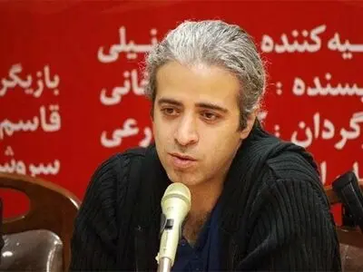 آنچه در تئاترشهر می‌گذرد شوخی با آرمان‌هاست/ بلندپروازی به ارتفاع یک متر