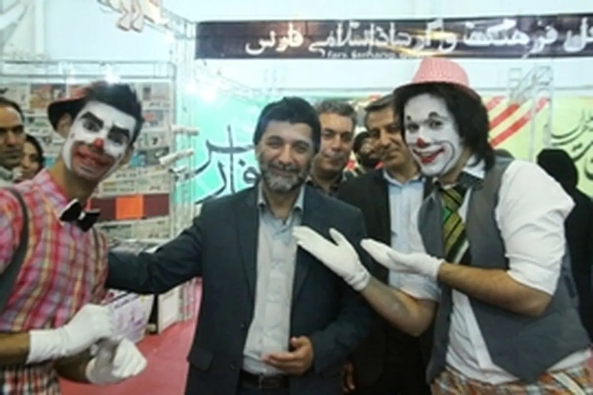 فروش بن کتاب در نمایشگاه شیراز از مرز ششصد ملیون گذشت
