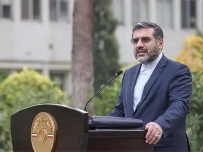 روند اکران‌های نوروزی مثبت است/ افزایش مخاطبان سینما ادامه‌ دارد/ فضای متفاوت بخش بین‌الملل نمایشگاه قرآن با حضور ۲۱ کشور 