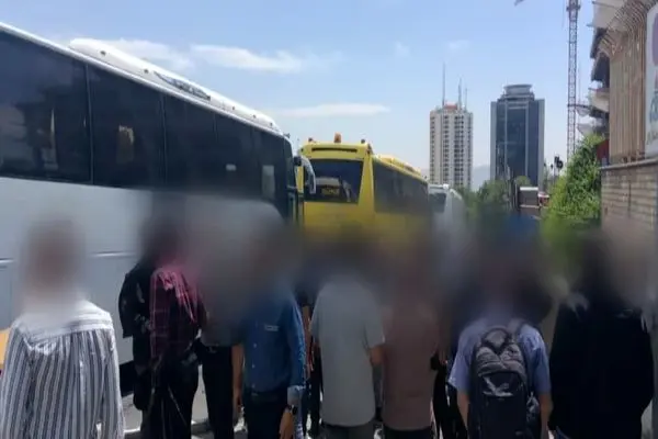 کلاه‌زردهای استان فارس در انتظار بهبود شرایط/ وزارت نیرو حق را به «کارگران» داد