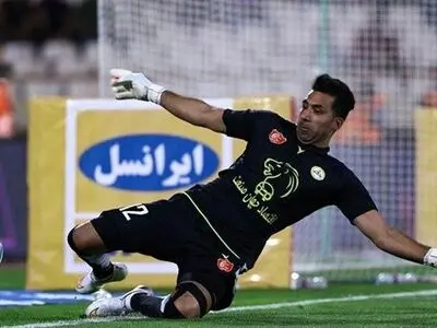 میلاد فراهانی: داور با پرسپولیس مهربان بود /  بلندی چمن شامل هر دو تیم می‌شد