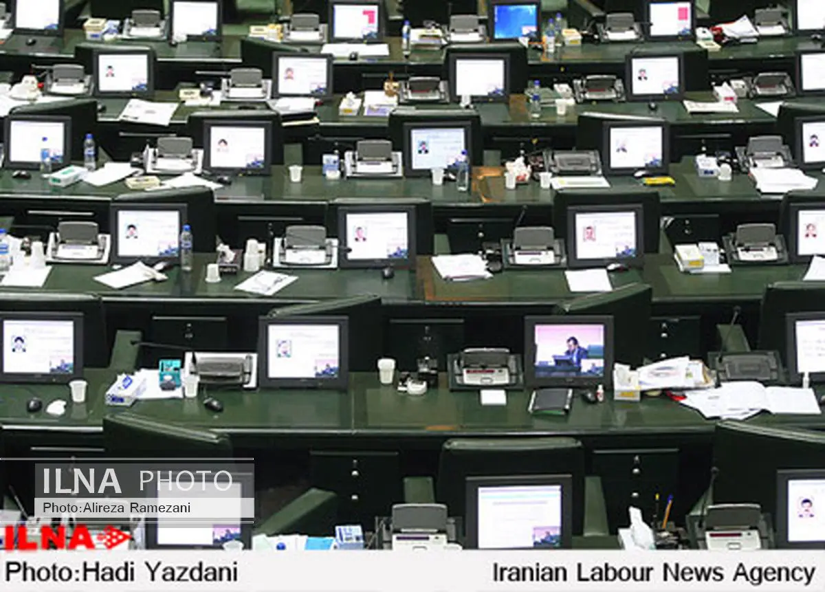 بررسی برجام و قطعنامه 2231/ تحقیق و توسعه صنعت هسته‌ای با حضور ظریف و صالحی در کمیسیون آموزش