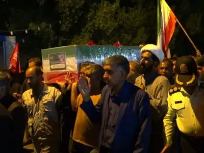 تشییع و بدرقه شهید احسان ماهرو بختیاری در شهرستان حاجی آباد