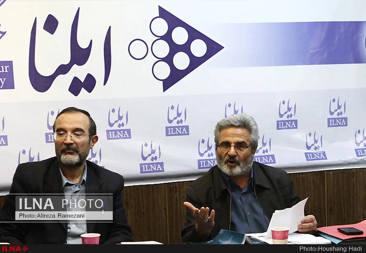 دفاع از منافع کارگران بر مباحث صنفی و سیاسی نمایندگان ارجحیت دارد 