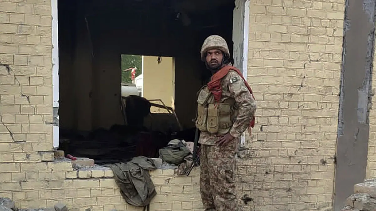 کشته شدن ۶ نیروی پلیس پاکستان در پی حمله عناصر مسلح