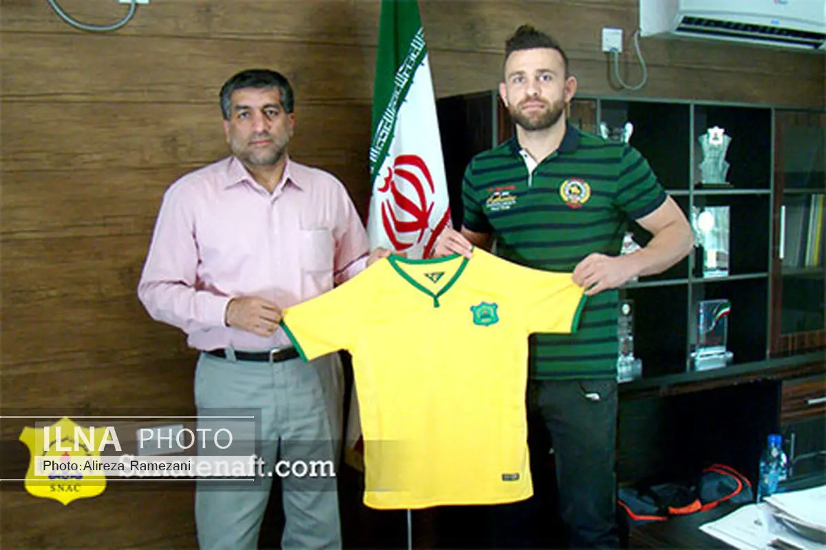 رضا نوروزی به صنعت نفت آبادان پیوست