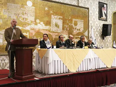 هم‌افزایی علمی جامعه وکالت برای حل چالش‌های کانون وکلای دادگستری