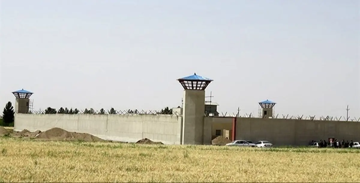 مشکلات رفت وآمد خانواده‌ها برای ملاقات زندانیان‌شان در کاشان/ رفت وآمدهایی که گران تمام می‌شود