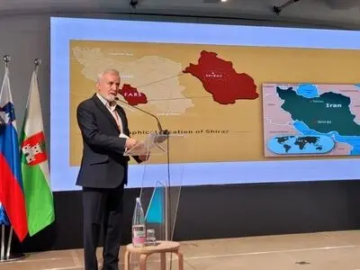 «مجموعه زندیه» به‌ عنوان نقطه کانونی بافت تاریخی شیراز است
