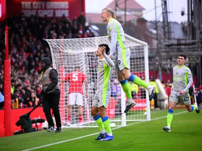 ناتینگهام فارست 1 - منچسترسیتی 2 ؛ سیتیزن ها به صدر رسیدند