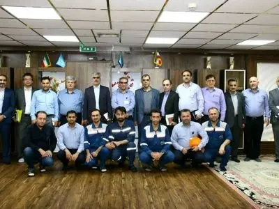بازدید سرپرست شرکت سهامی پتروشیمی بندرامام از مجتمع پتروشیمی کارون
