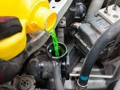 نحوه چک کردن ضد یخ خودرو در چند مرحله !