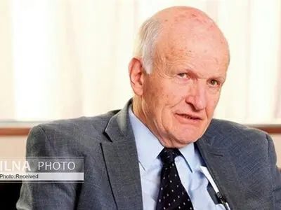 مسئول سابق فی البیت الأبیض: أفضل طریق لتخفیف التوتر فی المنطقة طرد الأمیرکیین من العراق