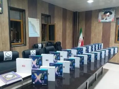 دومین مرحله اهدای تبلت توسط آموزش و پرورش شهرستان گناوه
