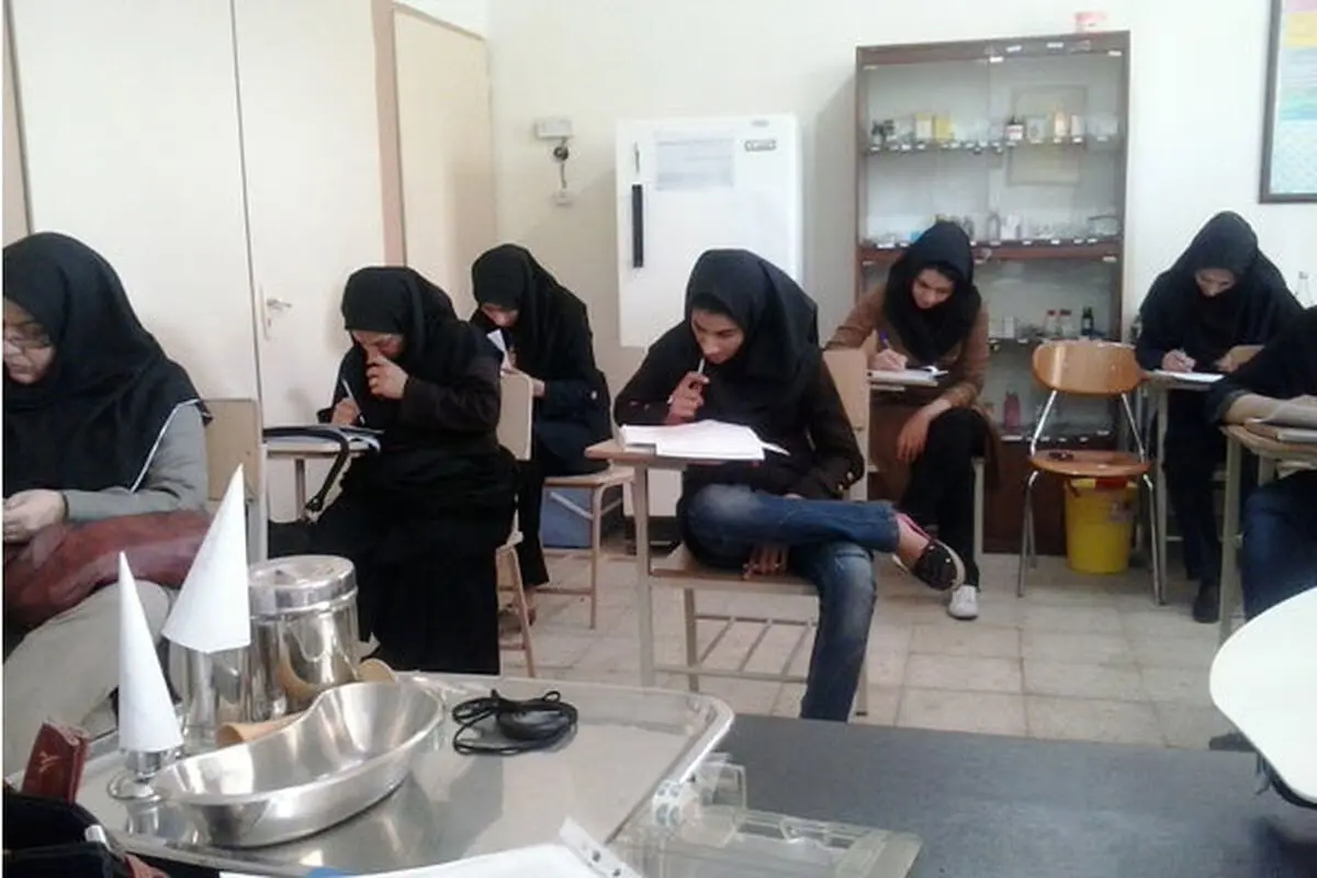اطلاعیه تغییرات دفترچه راهنمای آزمون کاردانی به کارشناسی ناپیوسته سال ۱۴۰۲

