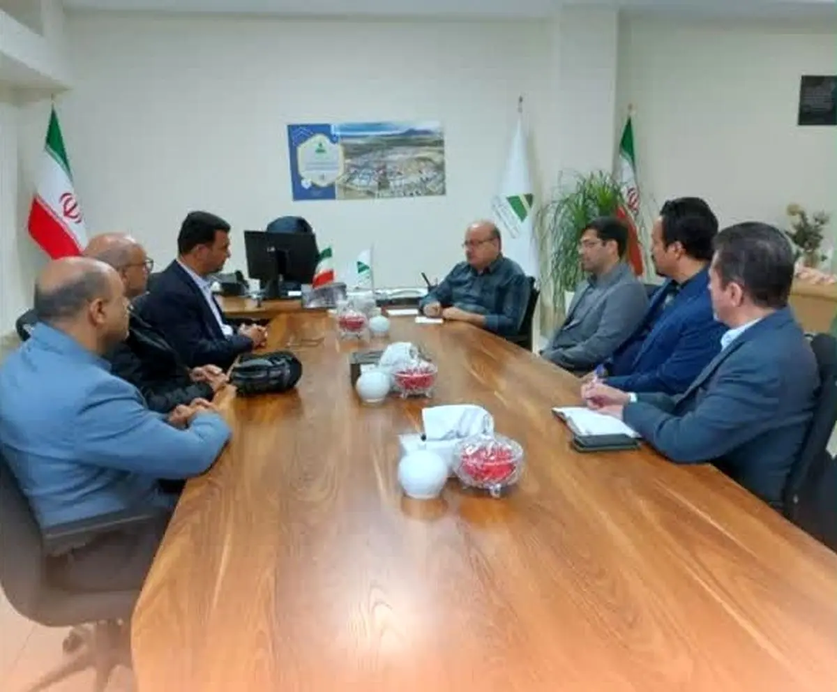 اعلام آمادگی سرمایهگذاران آذربایجان شرقی جهت احداث مدرن ترین مجتمع چاپ و بسته بندی در ارس