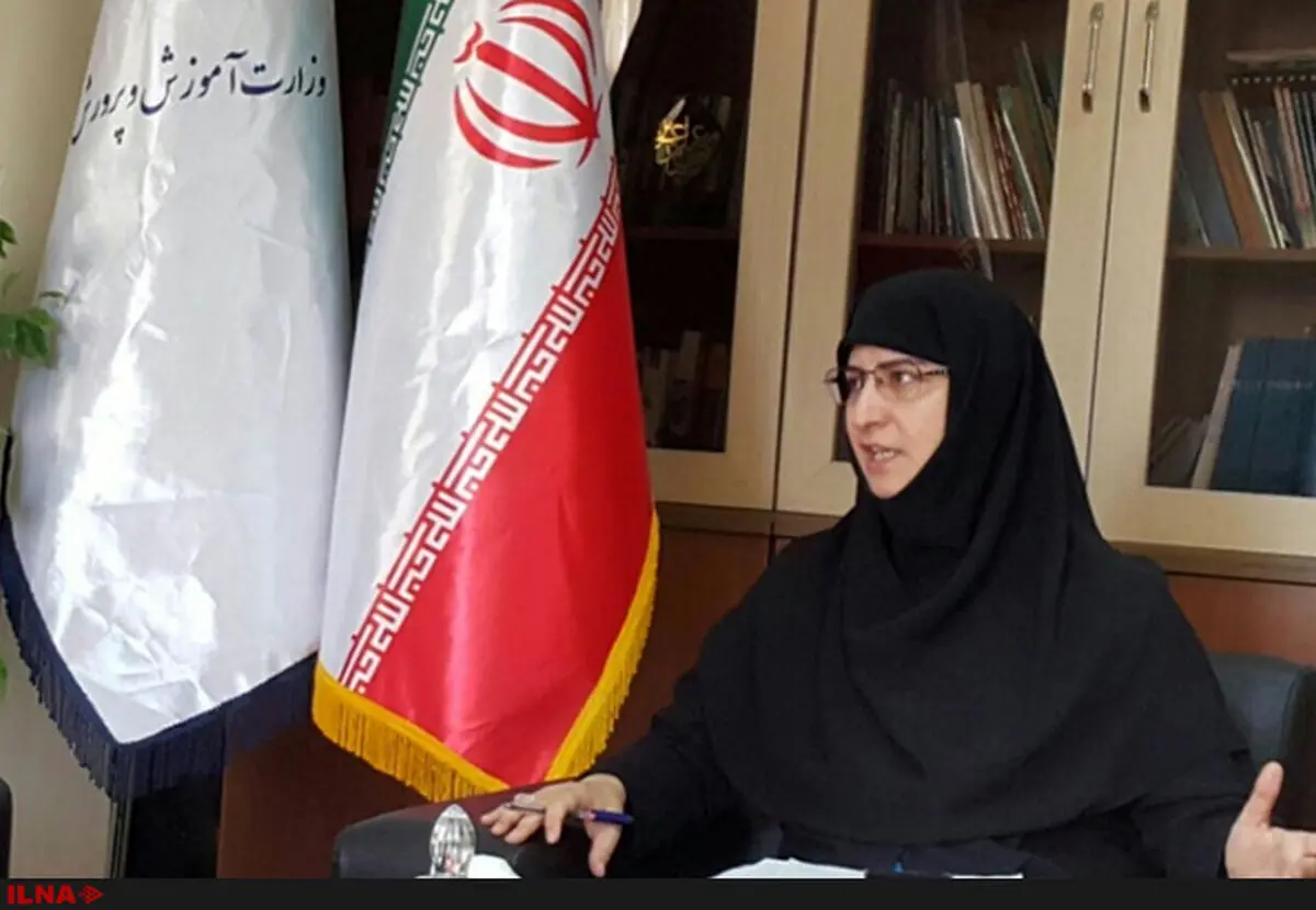۵۰ درصد دختران در استان‌های مرزی از تحصیل در مقطع متوسطه باز می‌مانند/ازدواج از عوامل اصلی ترک تحصیل