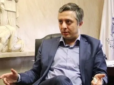 هفته گذشته امکان ملاقات با موکل در محل زندان فراهم شد/ اتهاماتی که به موکل تفهیم شده در دو زمینه جرائم مالی و اخلاقی است